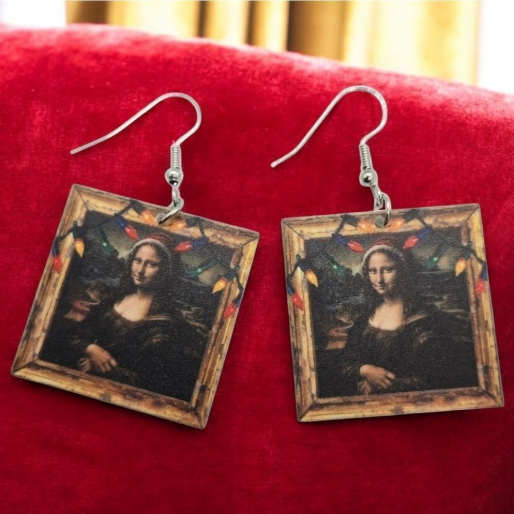 Christmas Mona Lisa Famous Oil Painting Earrings Dangle Pierced Ears Jewelry